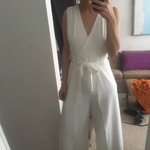 Elegant white jumpsuit
